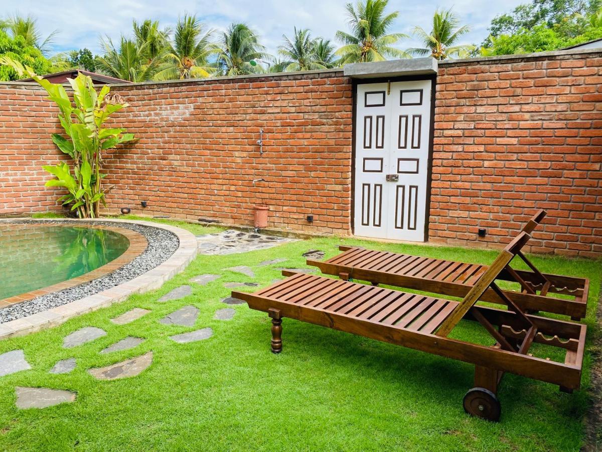 Thaprobana Villa Tangalle - Private Villa Kültér fotó
